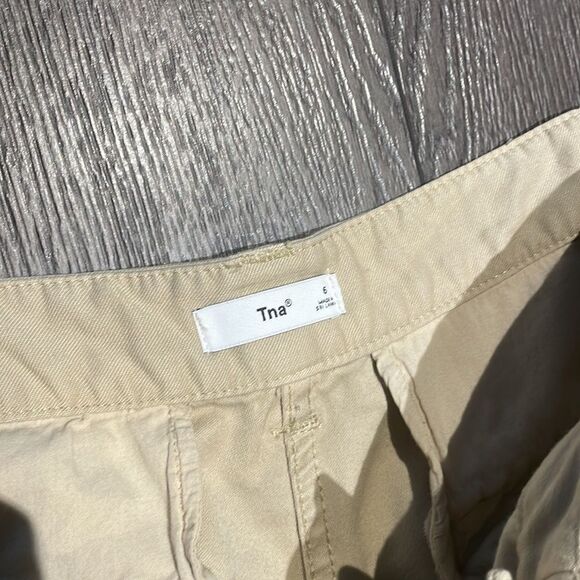 ARITZIA | TNA Supply Cargo Pants - Short Length - Picture 6 of 16